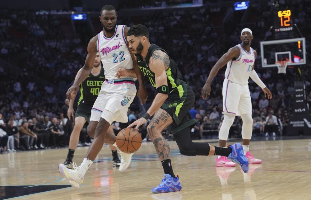 在困难时刻 在困难时刻