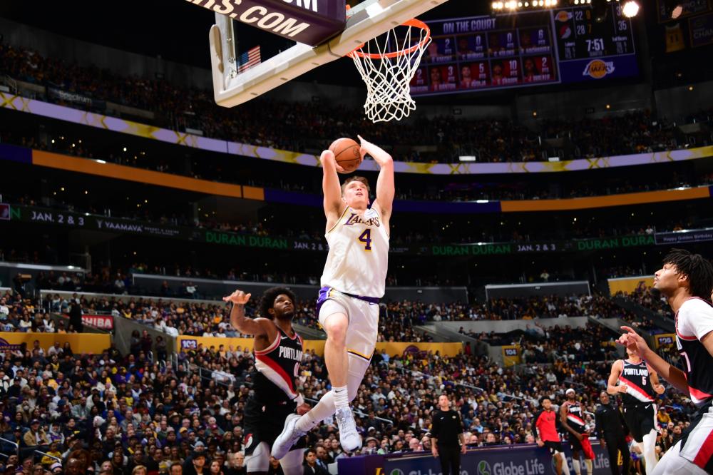 也需要教练 也需要教练