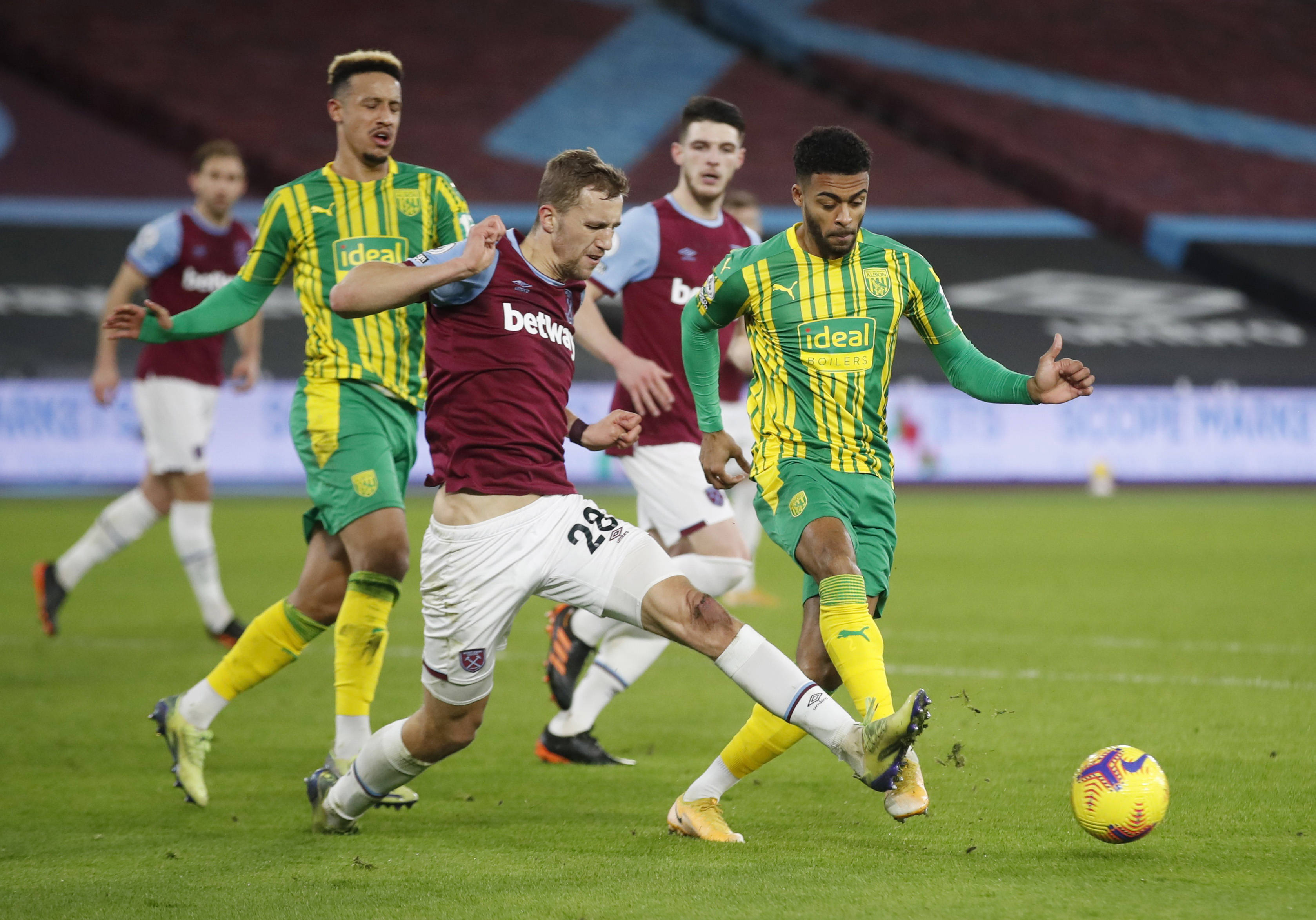 各支球队都 各支球队都